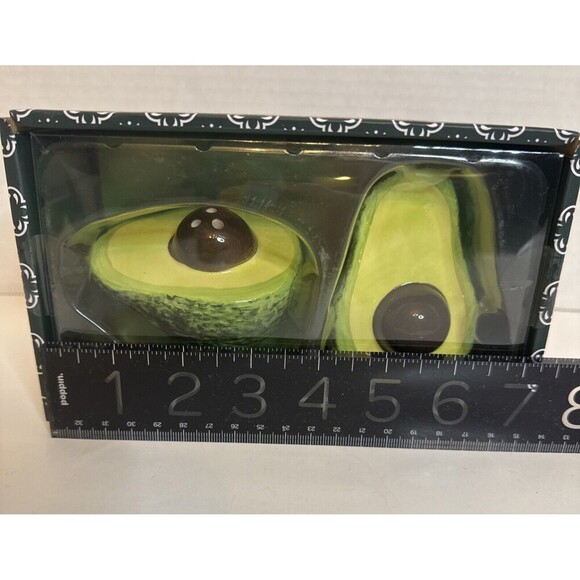 Sheffield Home Avocado Ceramic Salt & Pepper Shakers‎ Entertaining Taco Fiesta - Picture 4 of 6